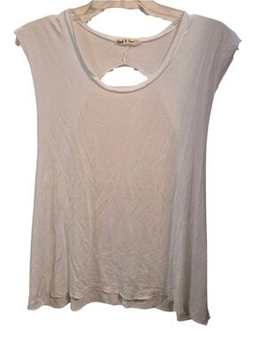 Lock & Love Lightweight Cutout Back Oversized Athletic Top